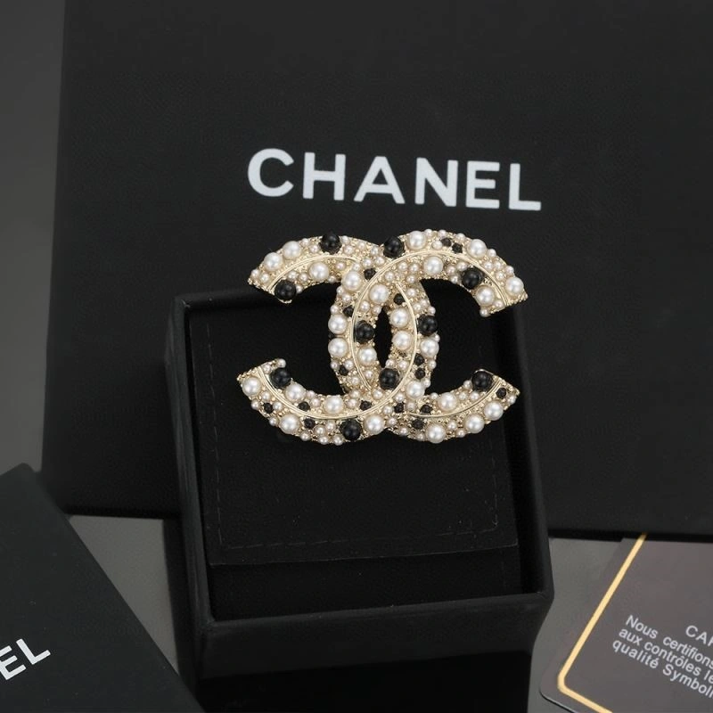 Chanel Brooches Practical 223144