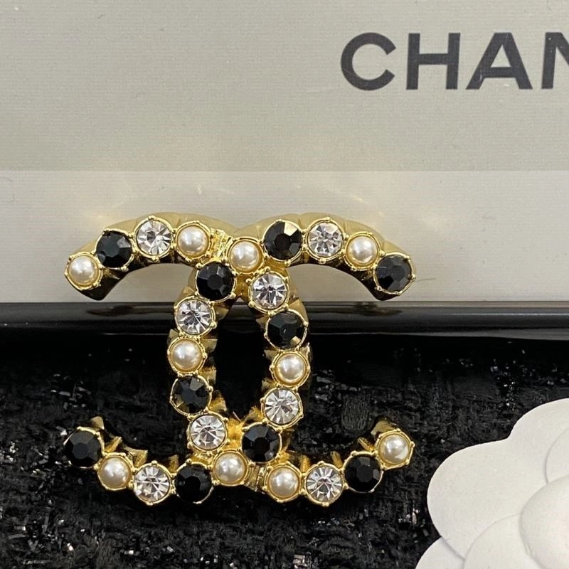 Practical Chanel Brooches 223236