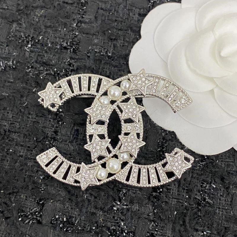 Chanel Brooches Stylish 223139