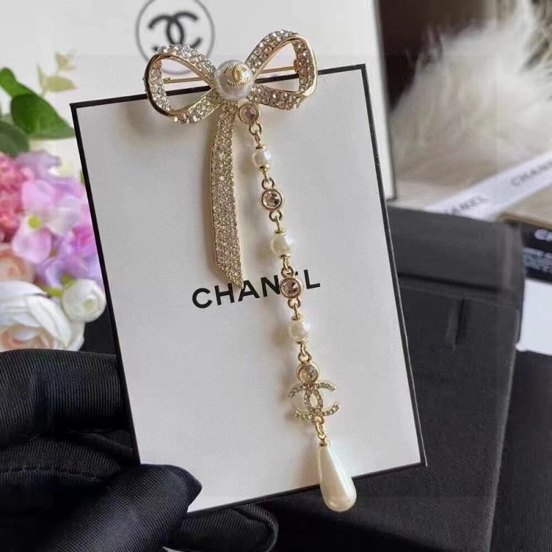 Chanel Brooches WaterResistant 223131