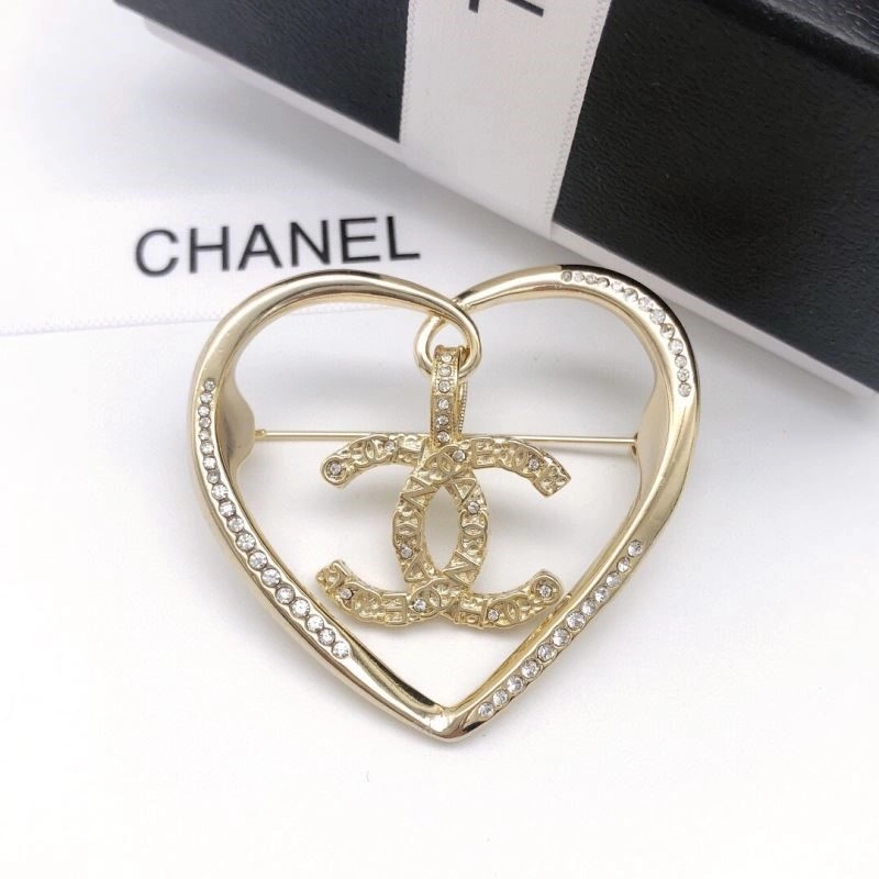 Timeless Chanel Brooches 223118