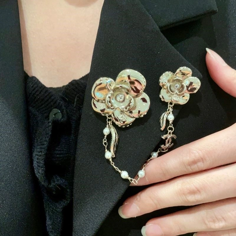 EasyCare Chanel Brooches 223102