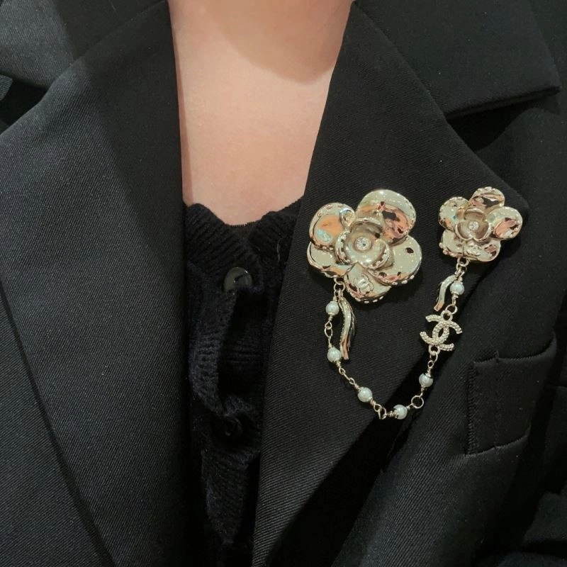 EasyCare Chanel Brooches 223102