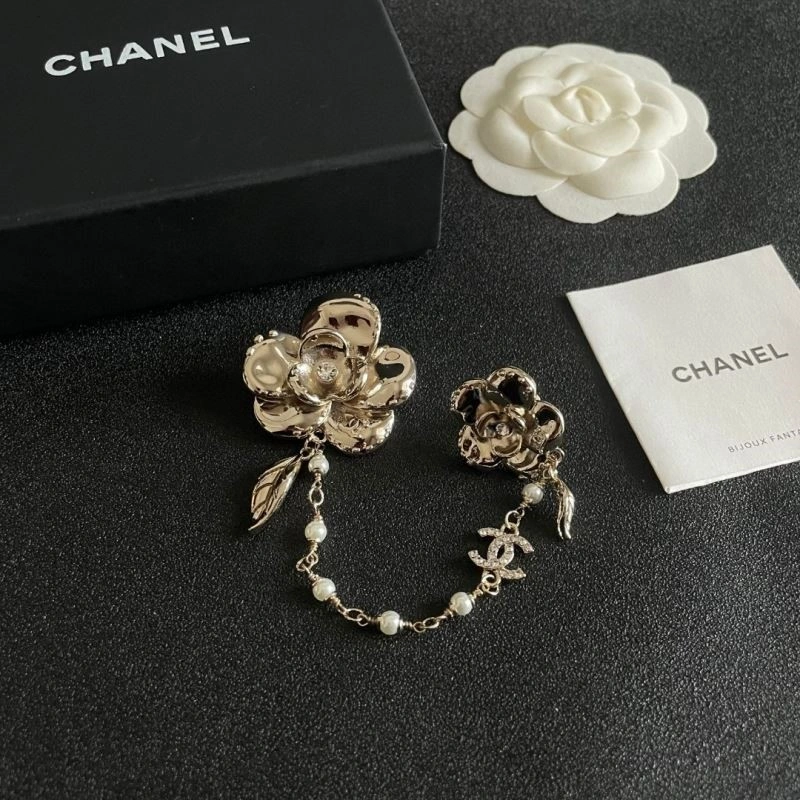 EasyCare Chanel Brooches 223102