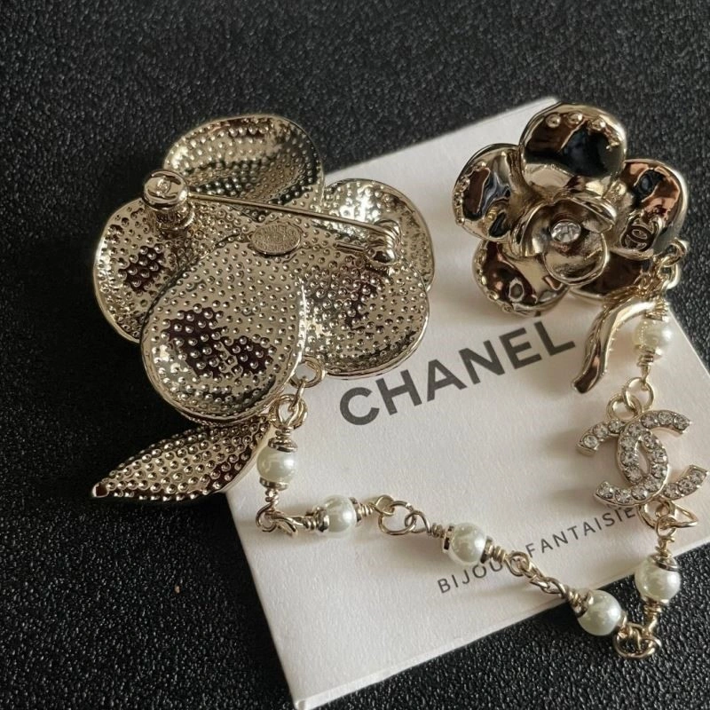 EasyCare Chanel Brooches 223102