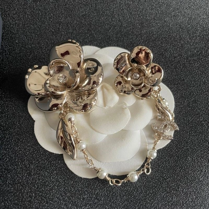 EasyCare Chanel Brooches 223102
