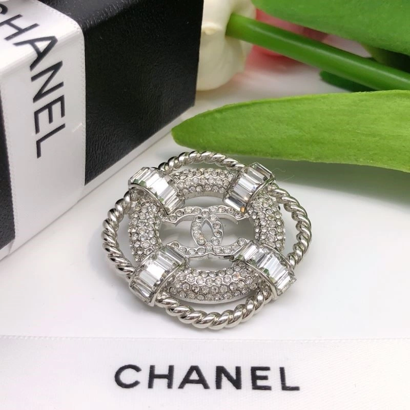 SmoothTexture Chanel Brooches 223092