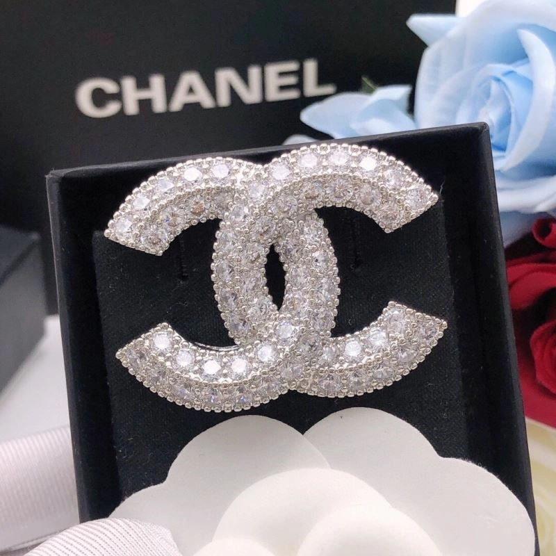 Chanel Brooches Refined 221931