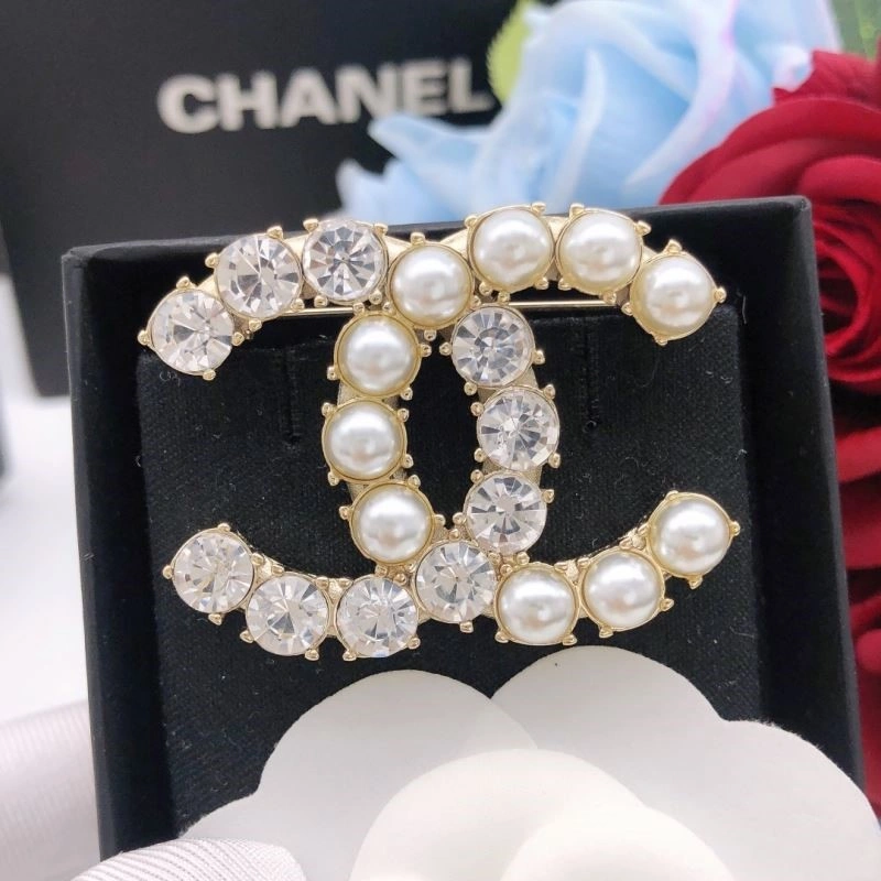 Chanel Brooches Comfortable 221926