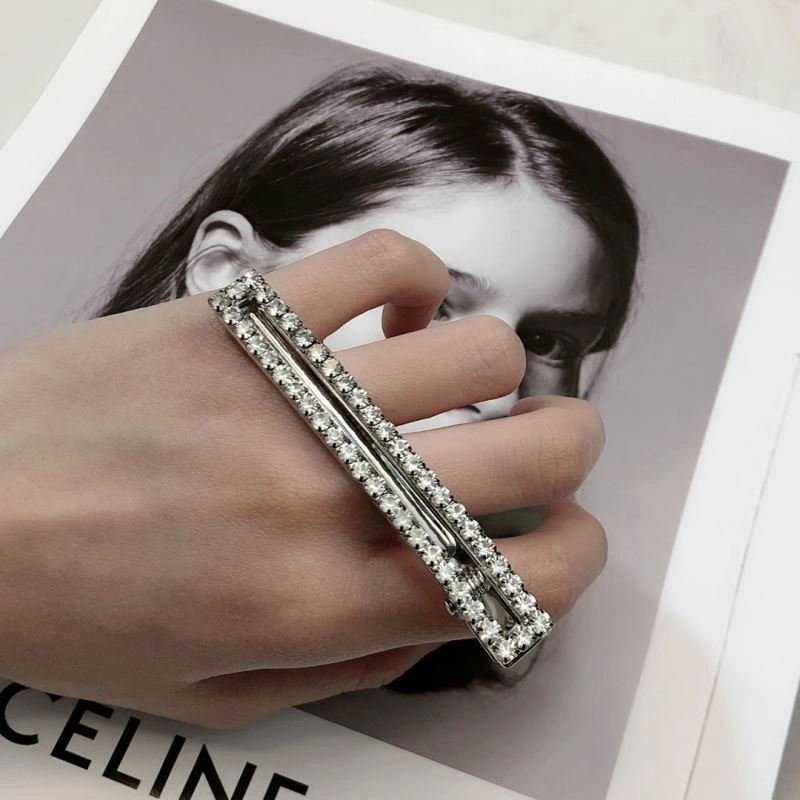 Chanel Brooches Stretchable 221914