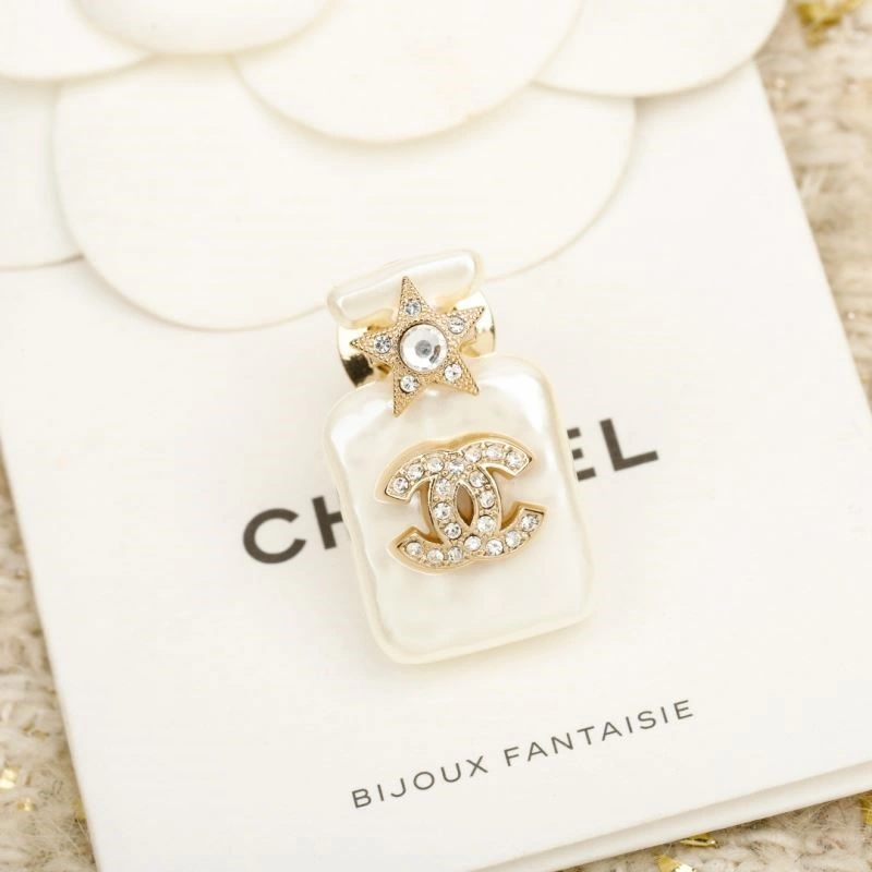 Chanel Brooches QuickDry 221904