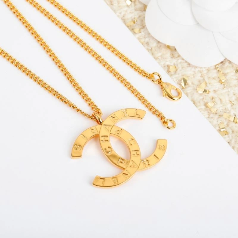 Chanel Brooches Comfortable 221896