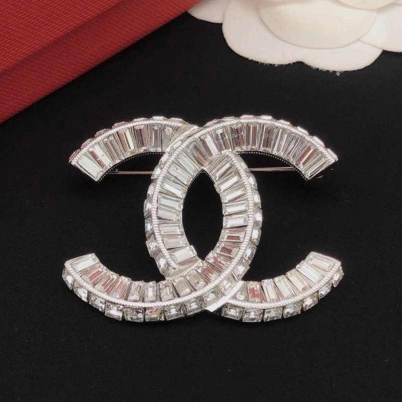 Bold Chanel Brooches 221886