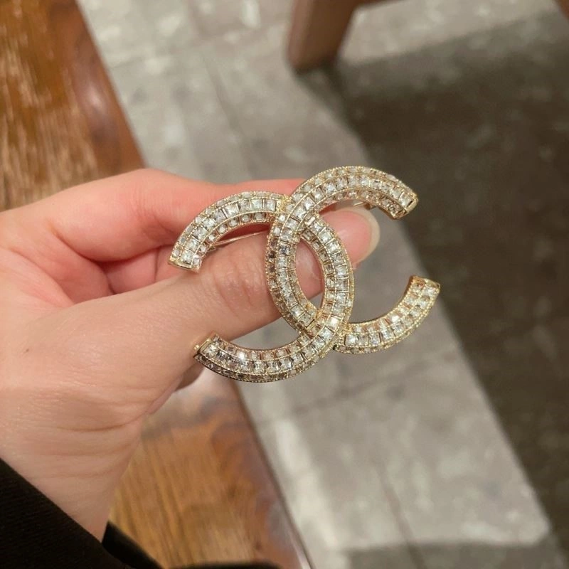 Chanel Brooches ComfortFit 221875