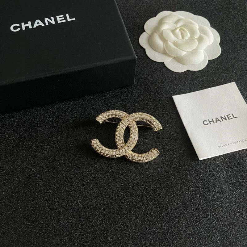 Chanel Brooches ComfortFit 221875