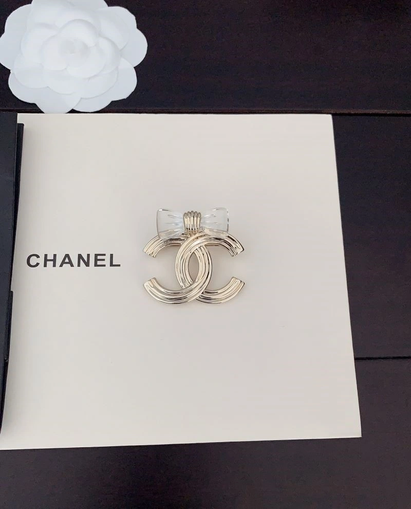 Chanel Brooches Effortless 221869