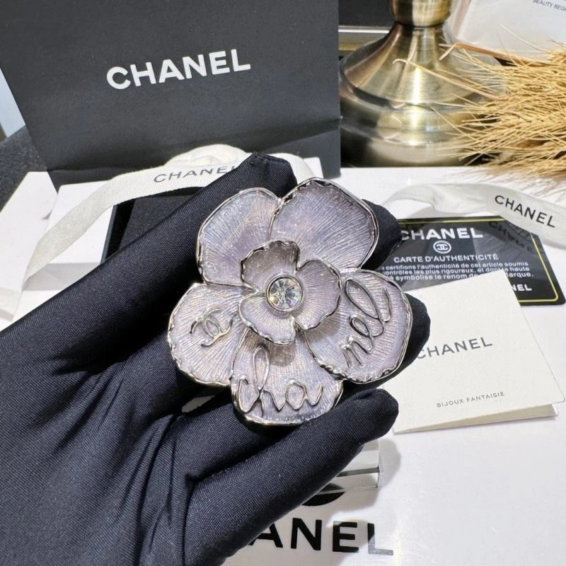 Chanel Brooches RelaxedFit 221865