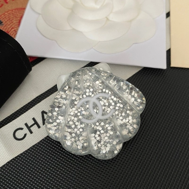 Chanel Brooches Functional 221846