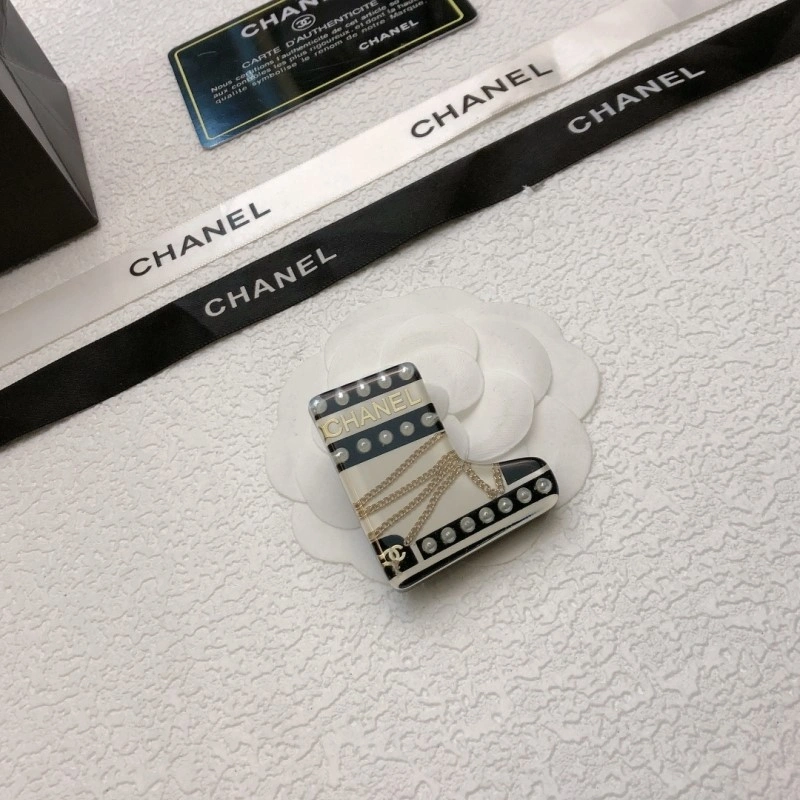 Durable Chanel Brooches 221883