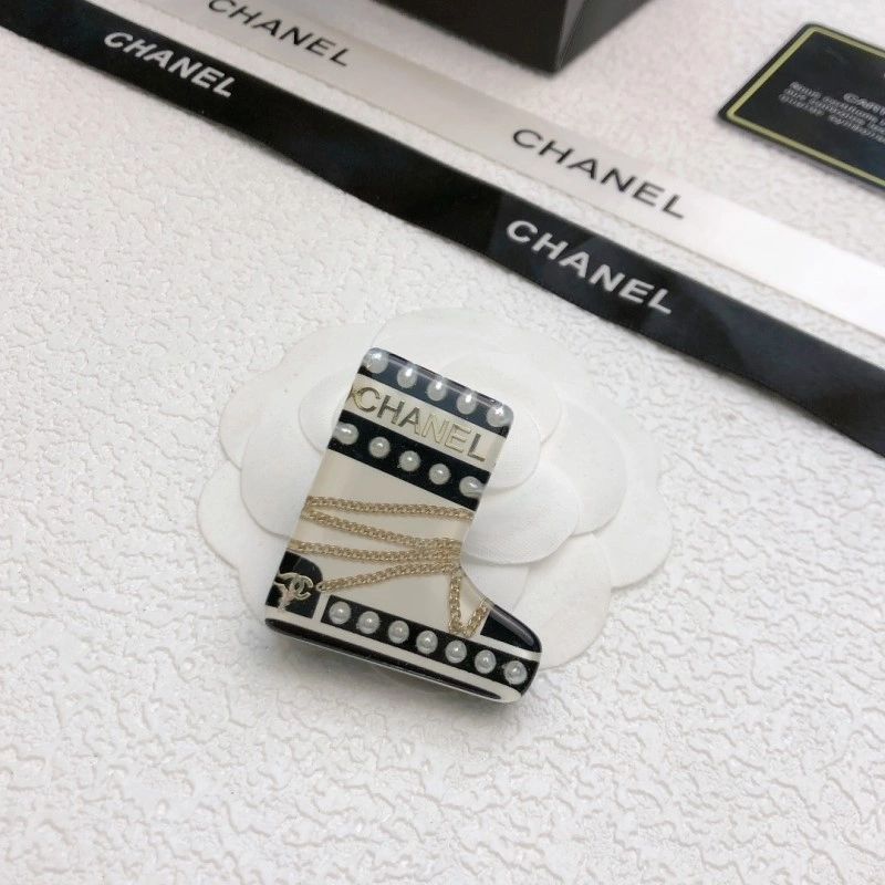 Durable Chanel Brooches 221883