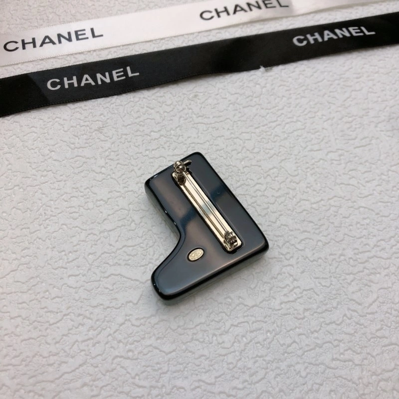 Durable Chanel Brooches 221883