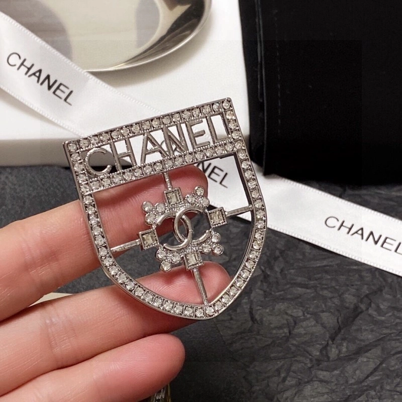 Chanel Brooches Reliable 221881