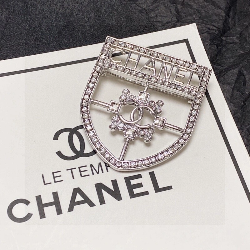 Chanel Brooches Reliable 221881