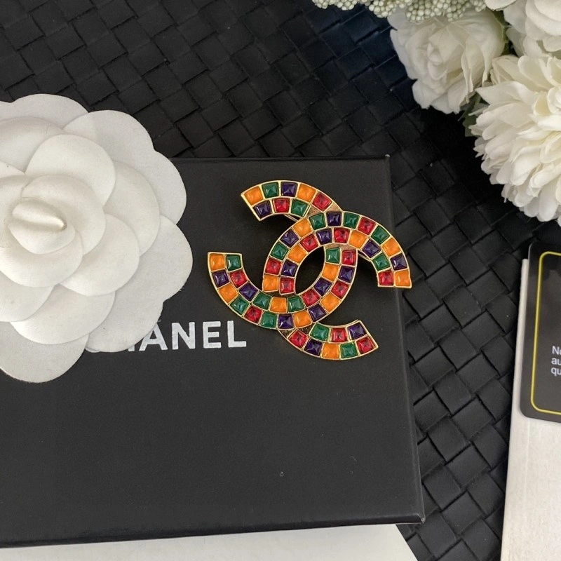 FastDry Chanel Brooches 221836
