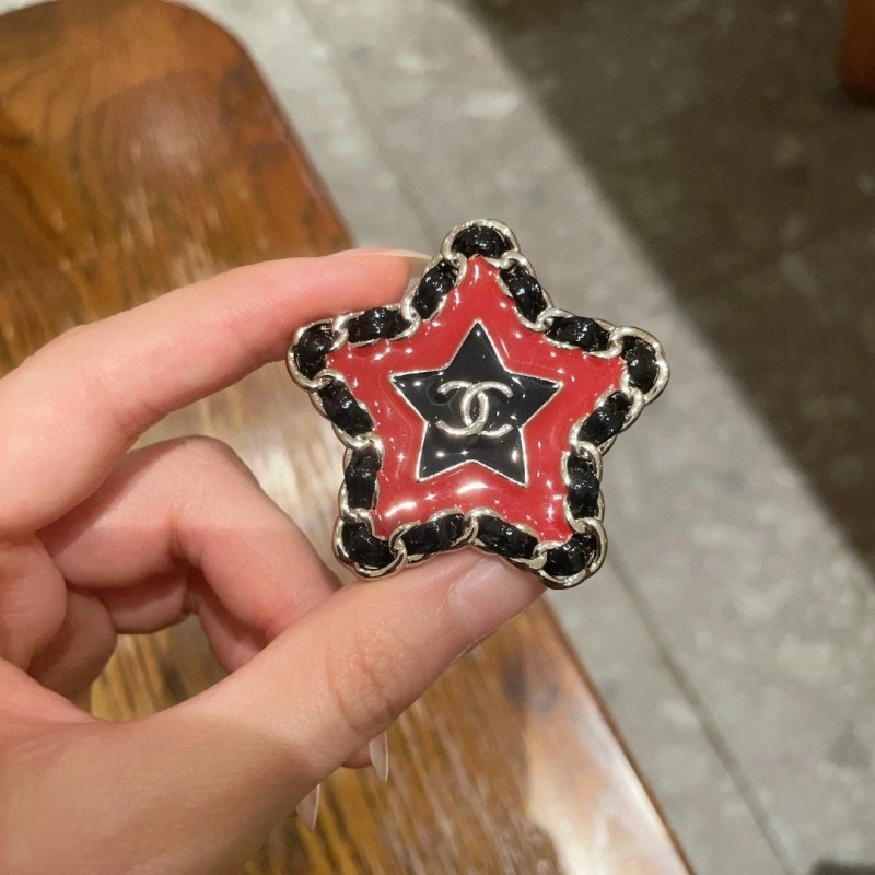 Chanel Brooches Supportive 221837