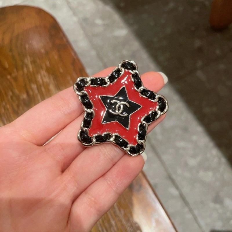 Chanel Brooches Supportive 221837