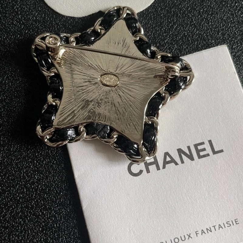 Chanel Brooches Supportive 221837