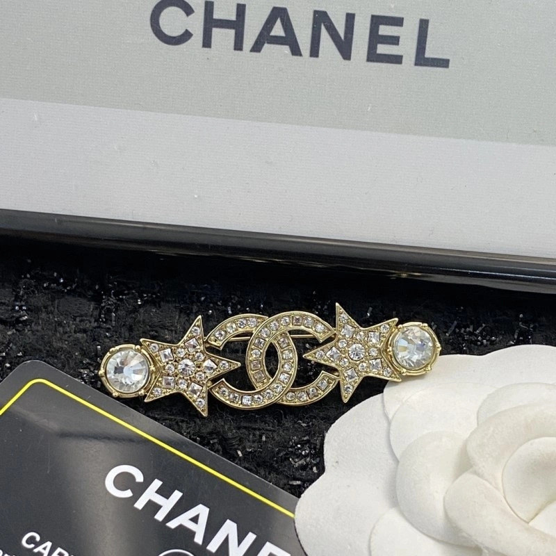 Practical Chanel Brooches 221831
