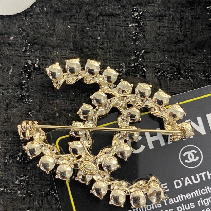Chanel Brooches Breathable 221818