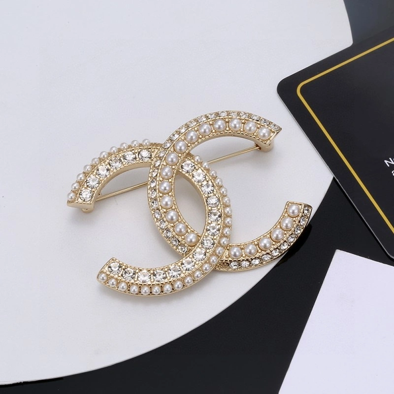 Packable Chanel Brooches 221803