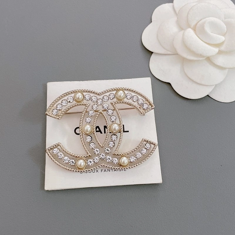 Chanel Brooches Breathable 221808