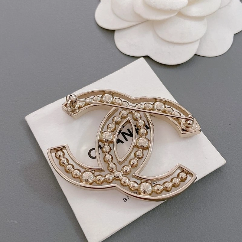 Chanel Brooches Breathable 221808