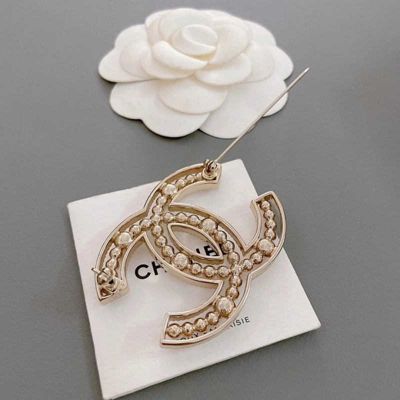 Chanel Brooches Breathable 221808