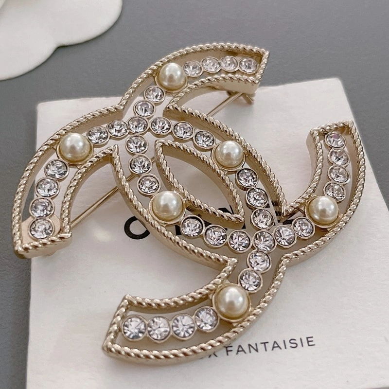 Chanel Brooches Breathable 221808