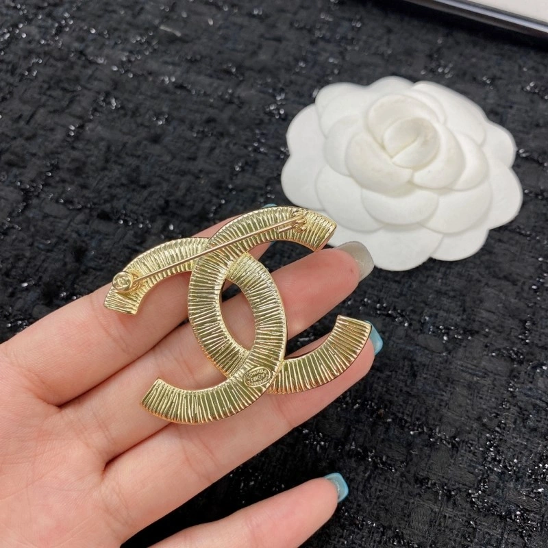 TopPick Chanel Brooches 221806