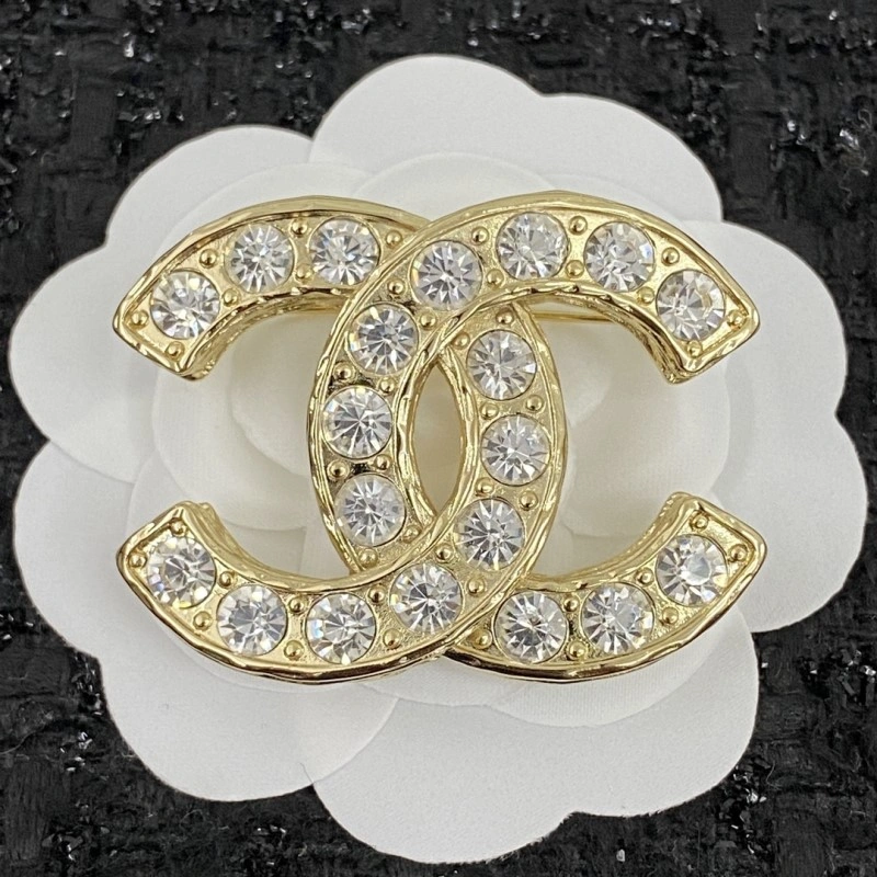 MultiPurpose Chanel Brooches 221804