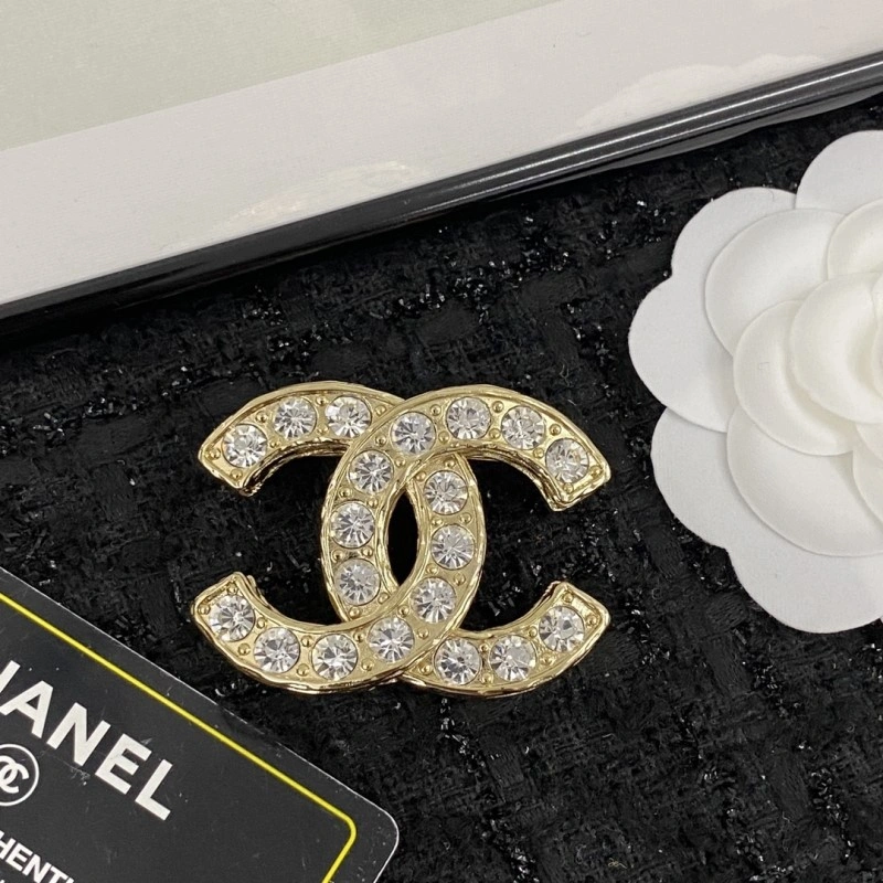 MultiPurpose Chanel Brooches 221804