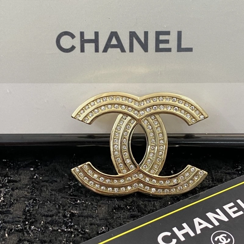 Chanel Brooches Sophisticated 221793