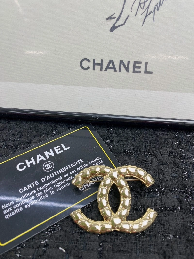 Chanel Brooches Elegant 221792