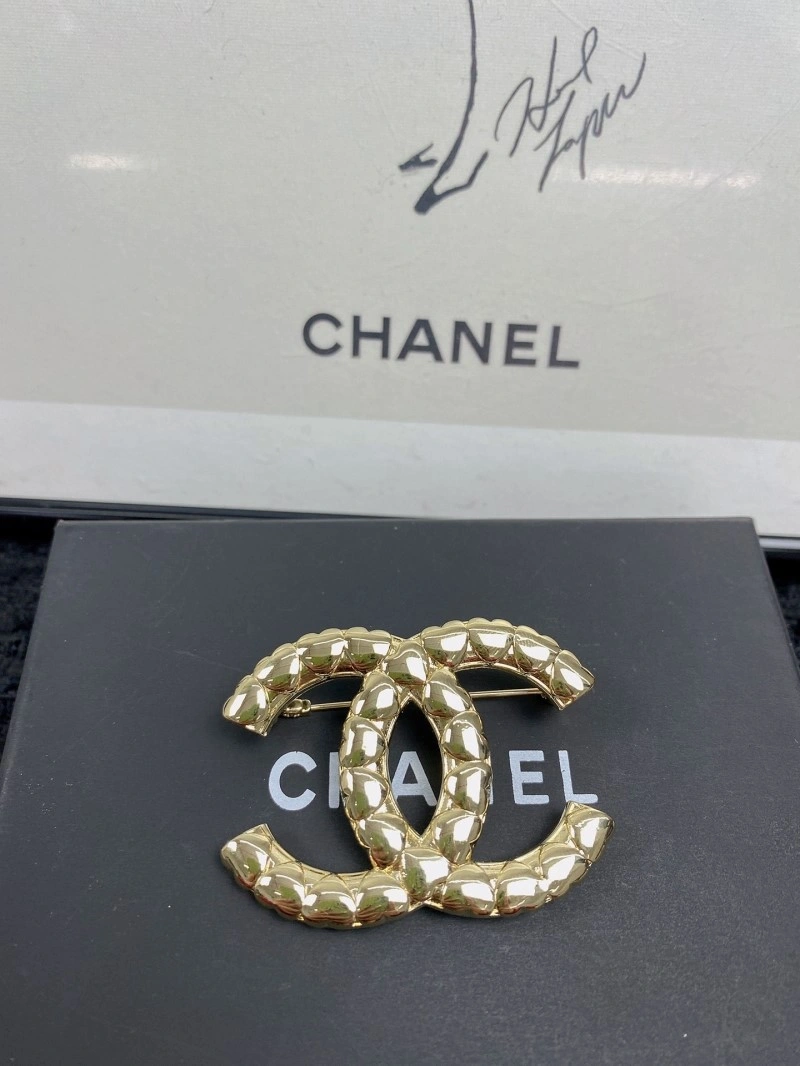 Chanel Brooches Elegant 221792