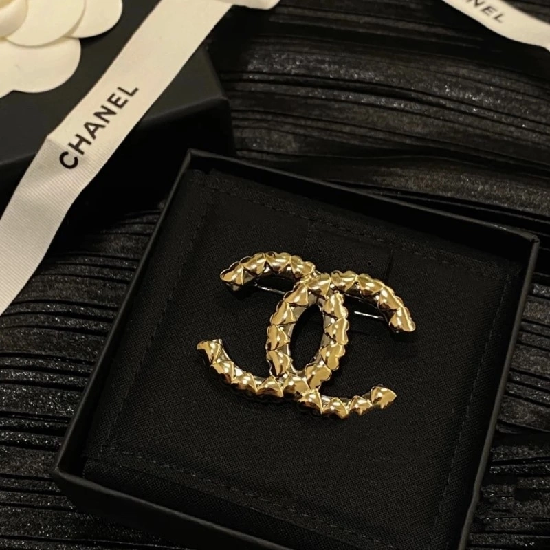 Chanel Brooches Elegant 221792