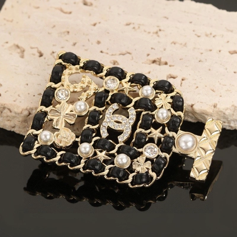 Chanel Brooches RelaxedFit 221779