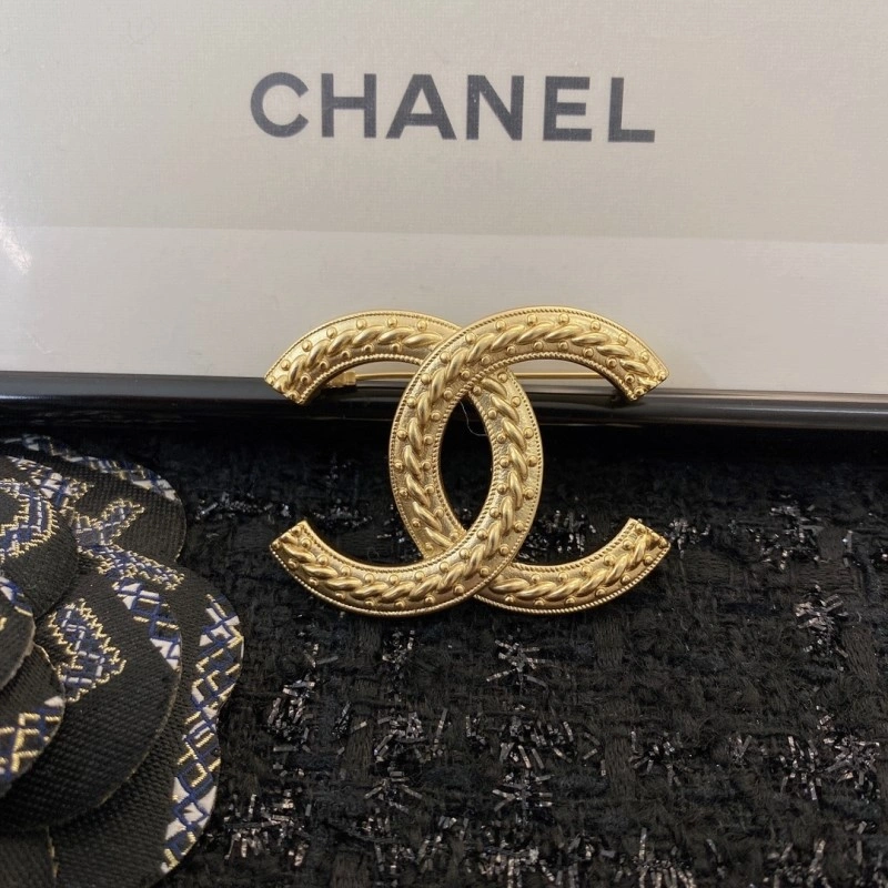 StreetReady Chanel Brooches 221775