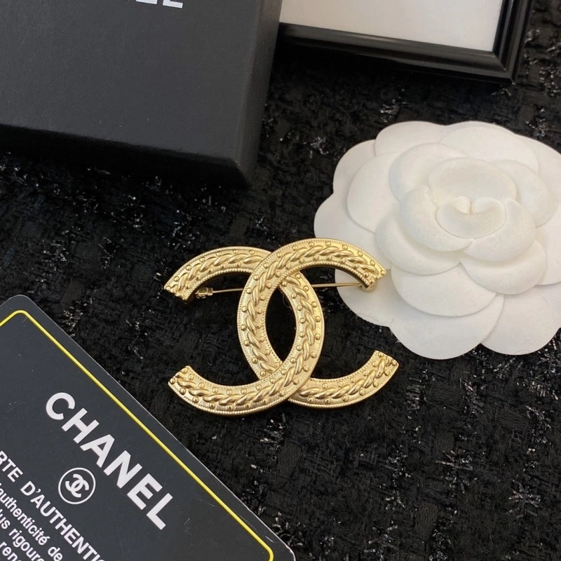 StreetReady Chanel Brooches 221775