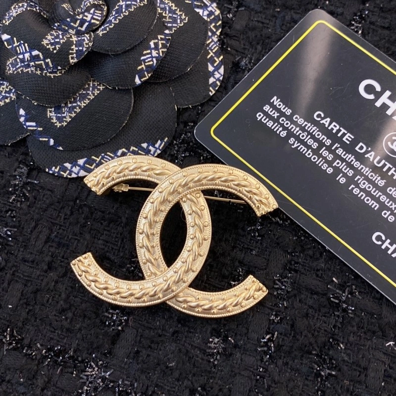 StreetReady Chanel Brooches 221775