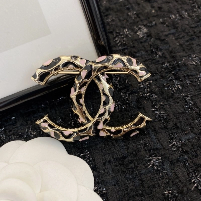 Packable Chanel Brooches 221769